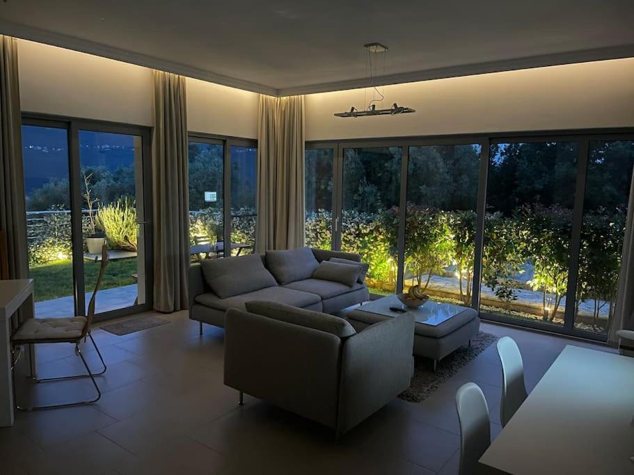Acacia Hill Apartments تْشيرسيك نوفي المظهر الخارجي الصورة