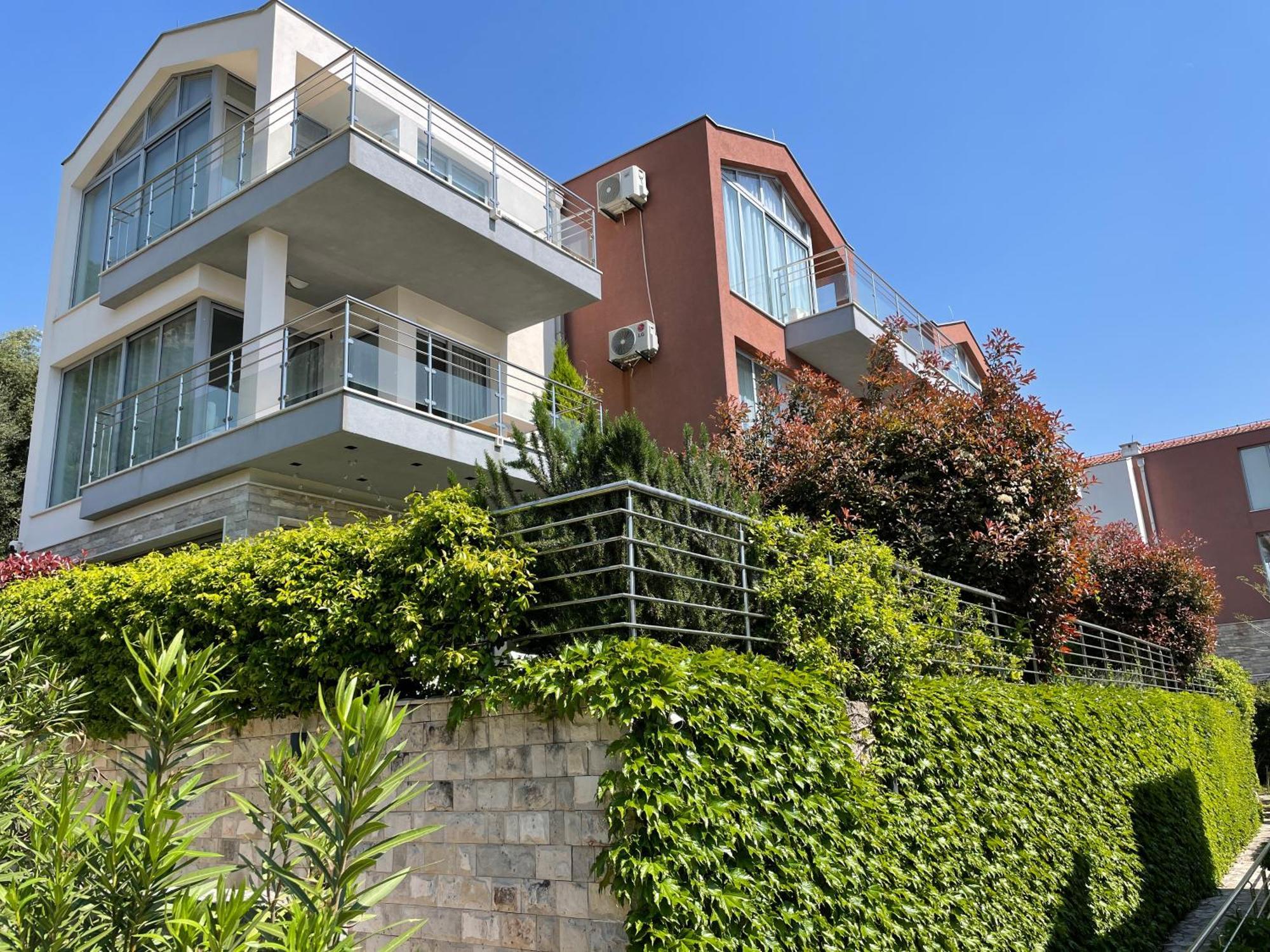Acacia Hill Apartments تْشيرسيك نوفي المظهر الخارجي الصورة